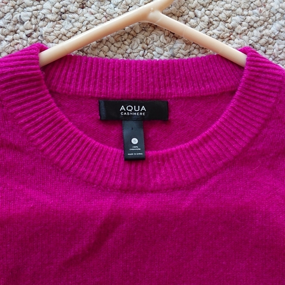 AQUA 100% Cashmere Balloon Sleeve Sweater in magenta size S - Picture 7 of 15